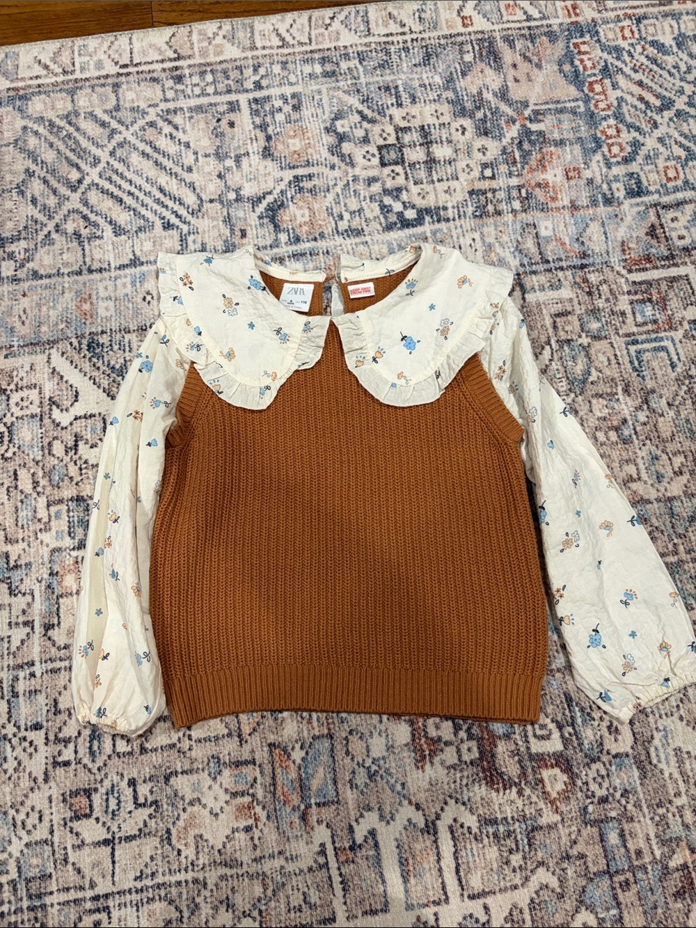 Zara Rust Brown Knit Top with Cream Floral Peter Pan Collar